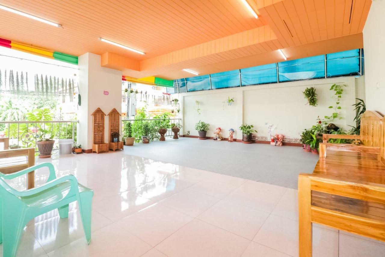 Oyo 237 Thitikorn Grandview Ban Pak Khlong Si Exterior foto